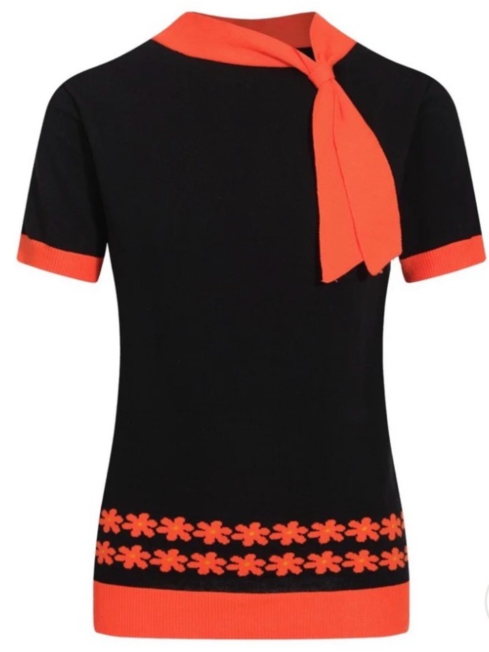 Oxknit flower knit short sleeve crewneck